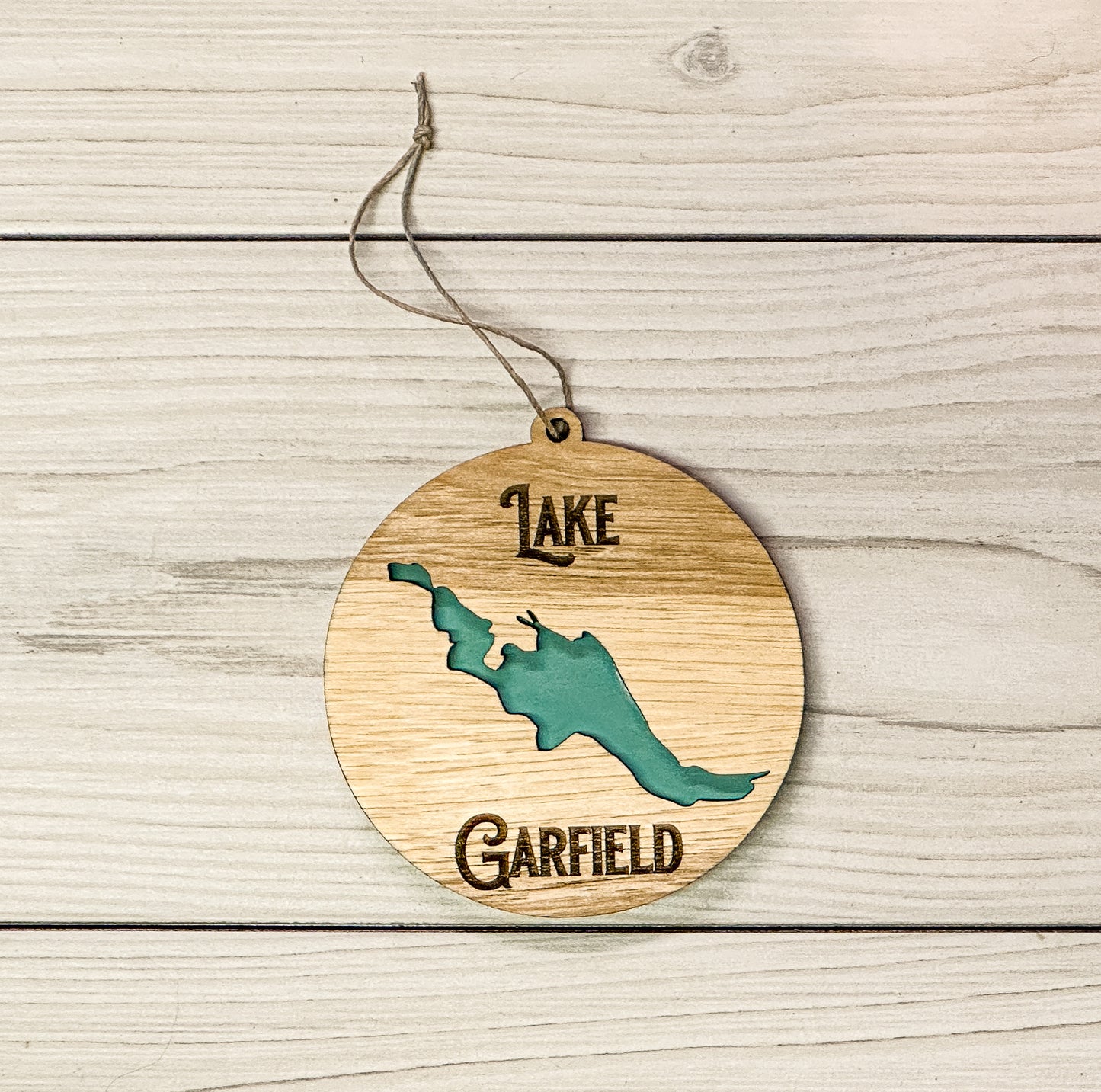 ANY LAKE!  Custom 4" Ornament