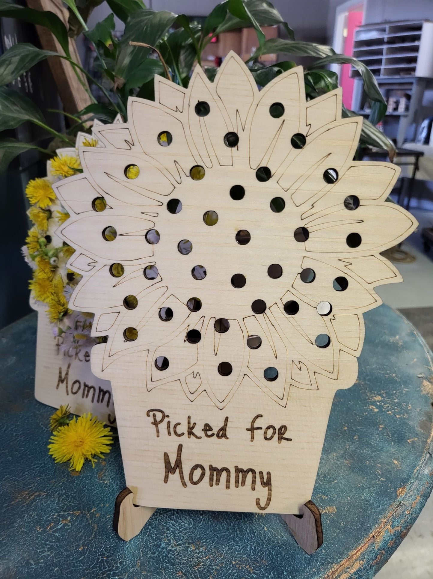 Wood Flower Holder - Mother's Day Nana Memaw Granny
